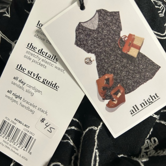 Allthreads Boardwalk Dress With Pockets - NWT - Picture 5 of 5